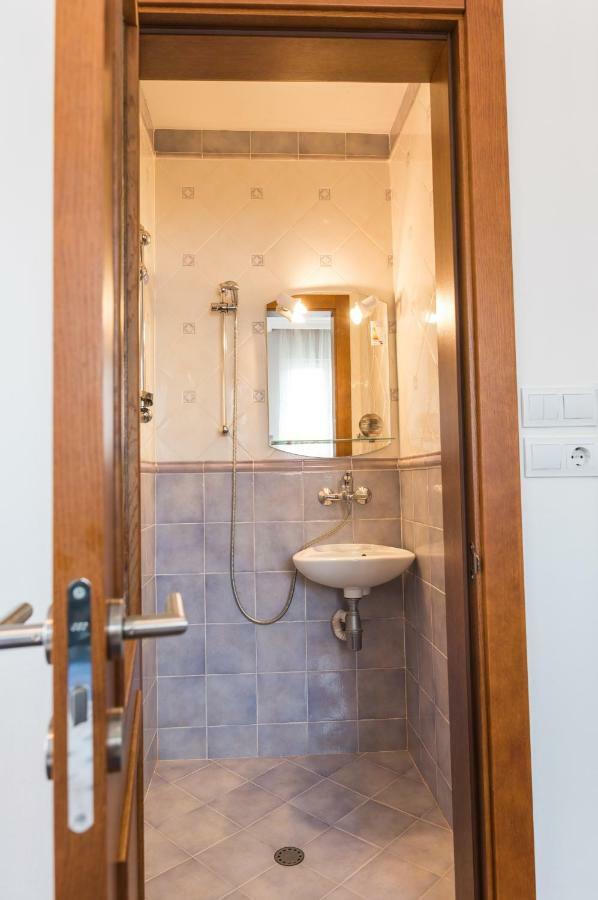 Apartamento de 100 m² en Sofia Centro Urbano, con 2 habitación Exterior foto