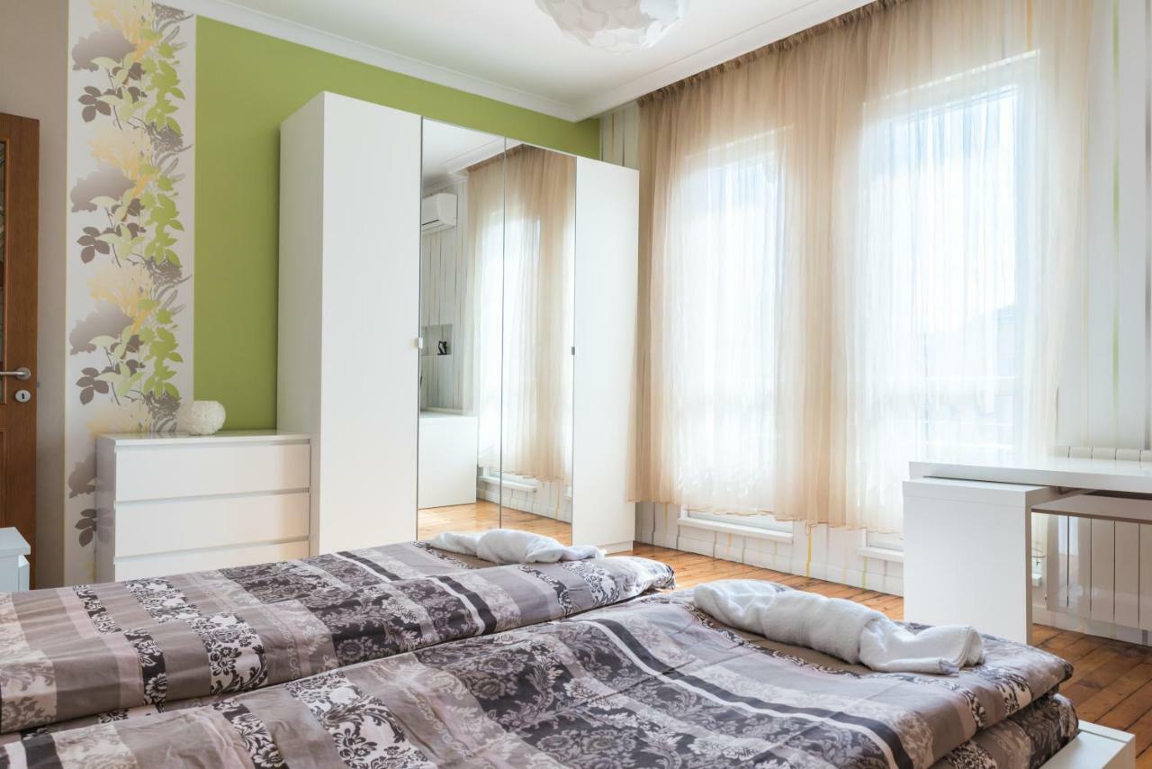 Apartamento de 100 m² en Sofia Centro Urbano, con 2 habitación Exterior foto